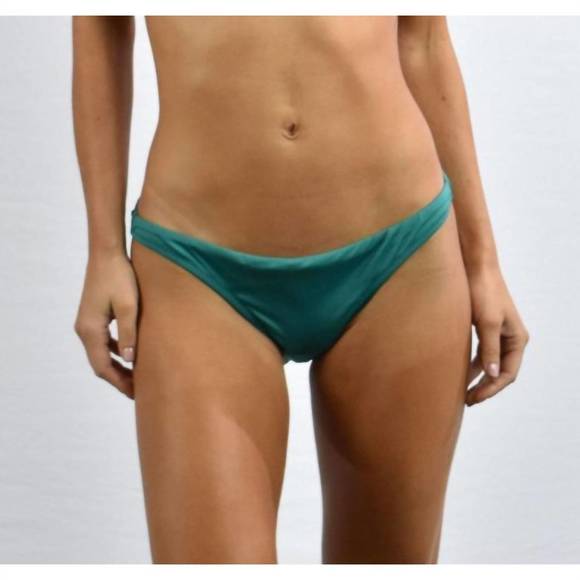 NEW MILLY solid st. lucia bikini bottom in green - Picture 1 of 1